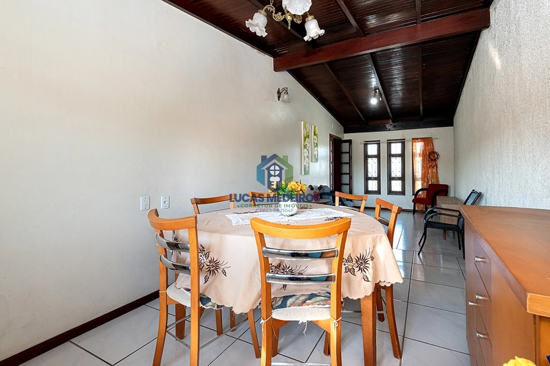 Linda Casa no Centro de Campo Bom: 19ª foto da galeria de imagens do imóvel