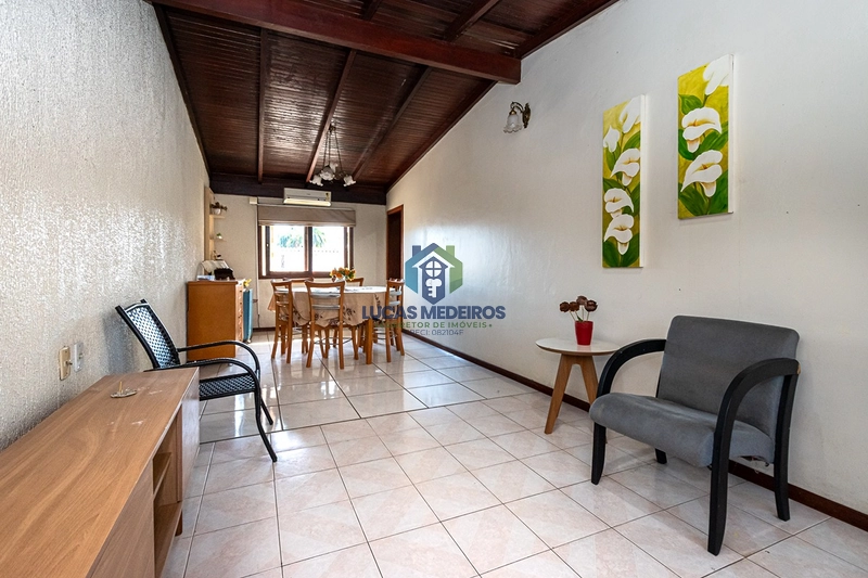 Linda Casa no Centro de Campo Bom: 18ª foto da galeria de imagens do imóvel