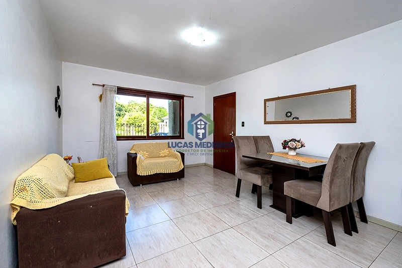 Linda Casa no Centro de Campo Bom: 7ª foto da galeria de imagens do imóvel