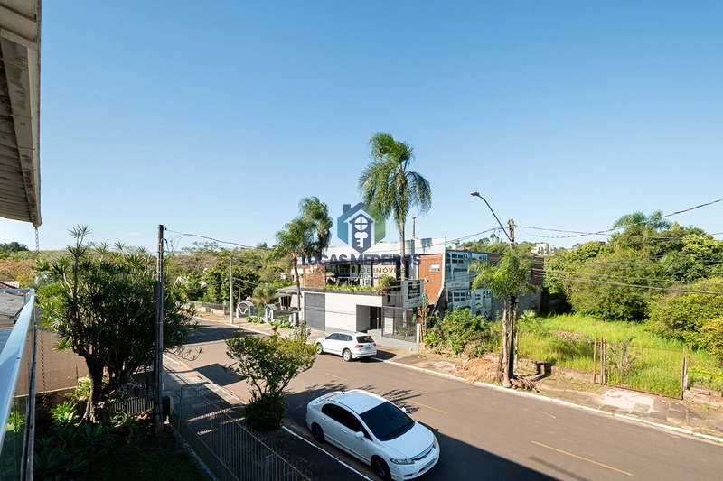 Linda Casa no Centro de Campo Bom: 27ª foto da galeria de imagens do imóvel