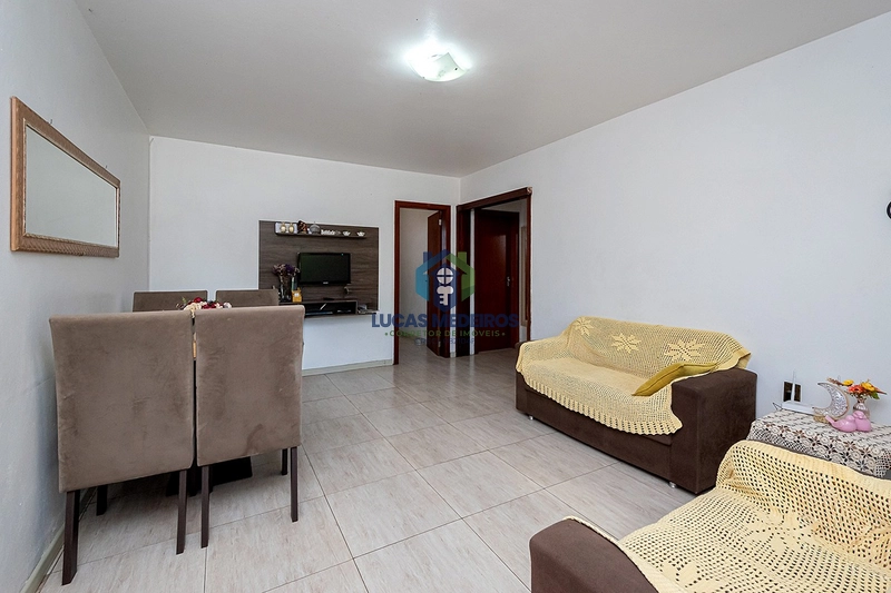 Linda Casa no Centro de Campo Bom: 6ª foto da galeria de imagens do imóvel