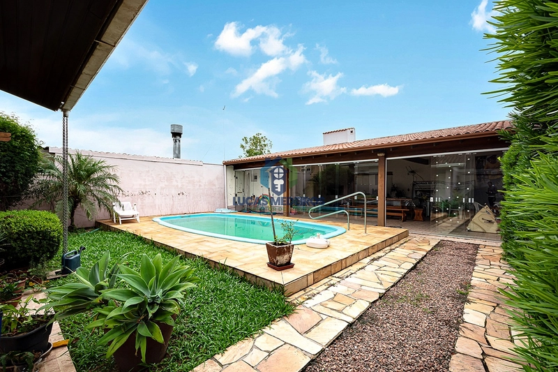 CASA COM PISCINA À VENDA NO QUATRO COLÔNIAS - CAMPO BOM: 9ª foto da galeria de imagens do imóvel