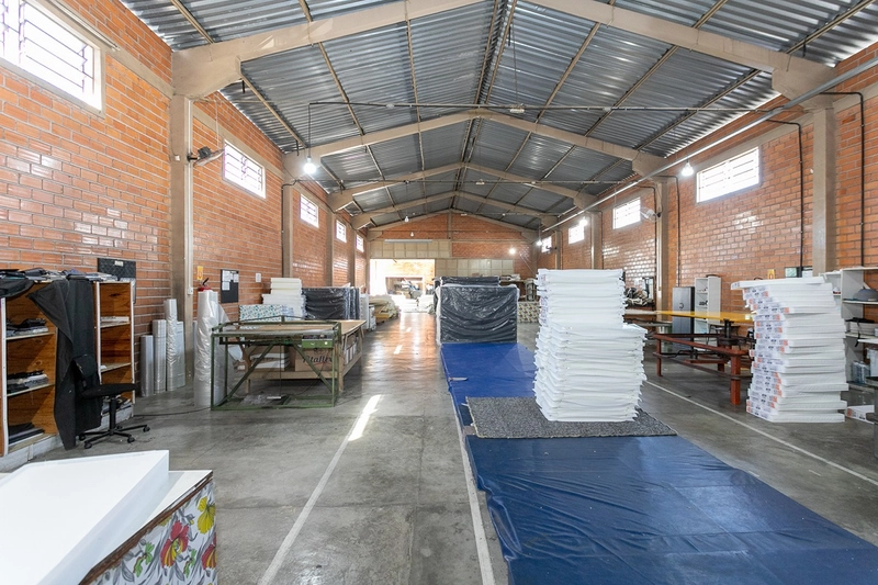 Barracao Industrial a Venda: 32ª foto da galeria de imagens do imóvel