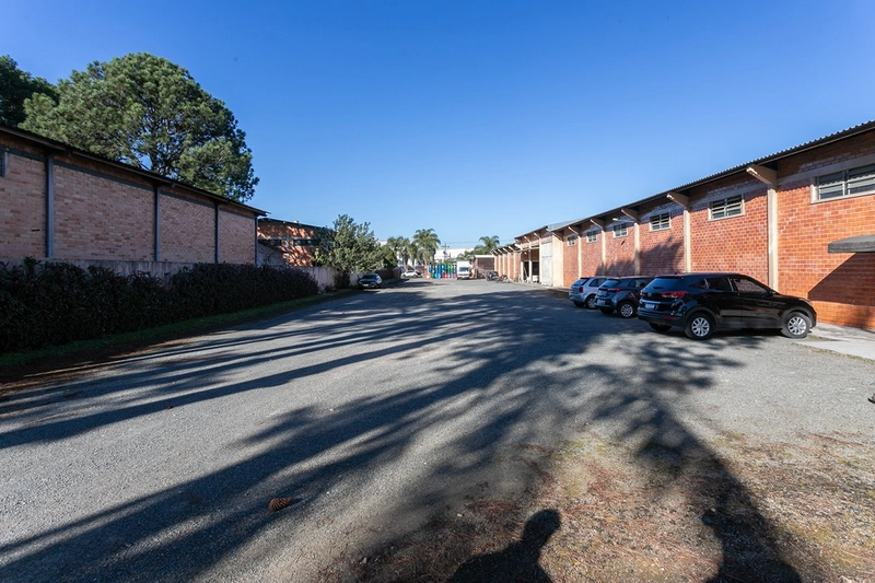 Barracao Industrial a Venda: 4ª foto da galeria de imagens do imóvel