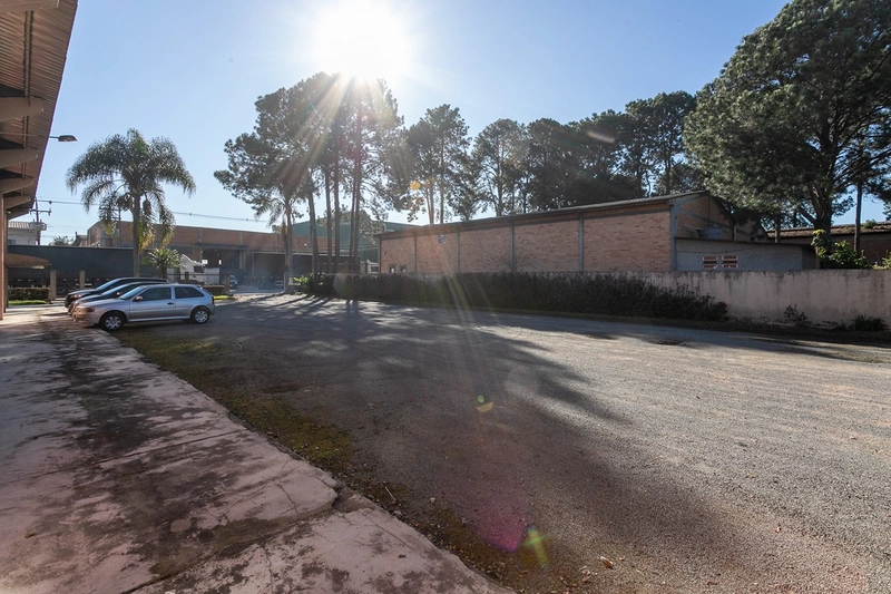 Barracao Industrial a Venda: 9ª foto da galeria de imagens do imóvel