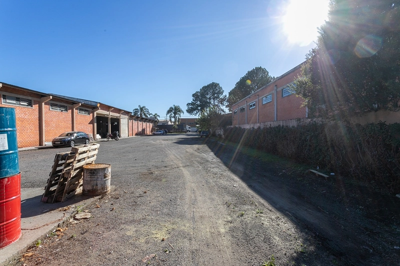 Barracao Industrial a Venda: 16ª foto da galeria de imagens do imóvel