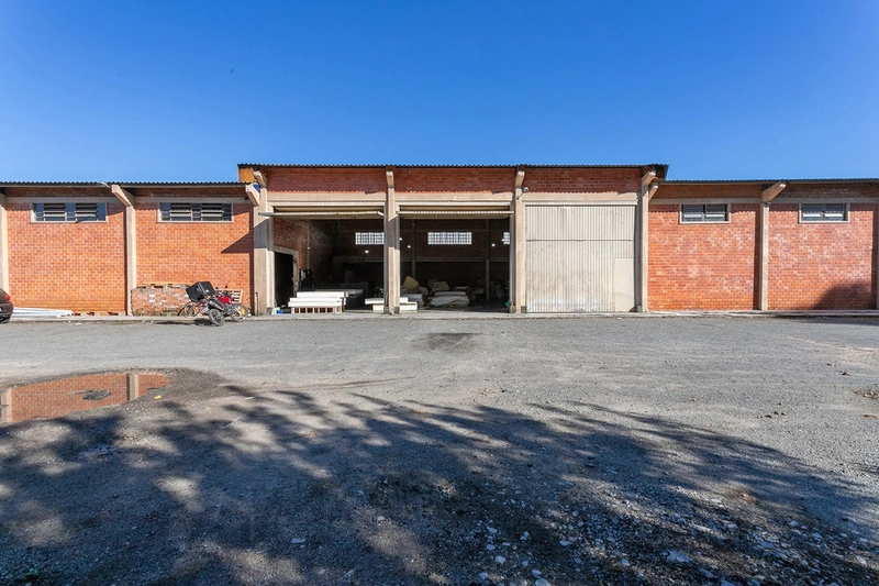 Barracao Industrial a Venda: 12ª foto da galeria de imagens do imóvel