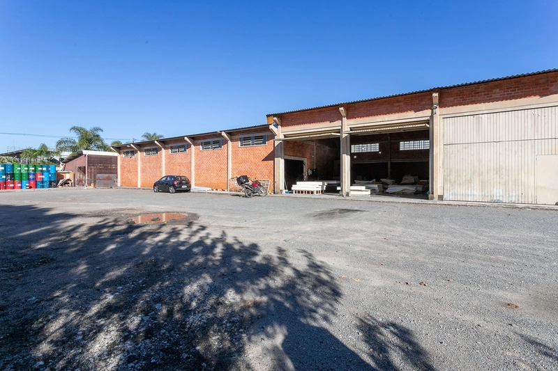 Barracao Industrial a Venda: 11ª foto da galeria de imagens do imóvel