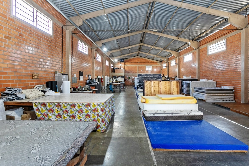 Barracao Industrial a Venda: 38ª foto da galeria de imagens do imóvel
