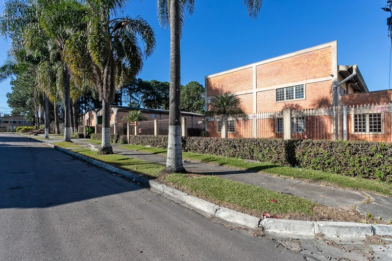 Barracao Industrial a Venda: 3ª foto da galeria de imagens do imóvel