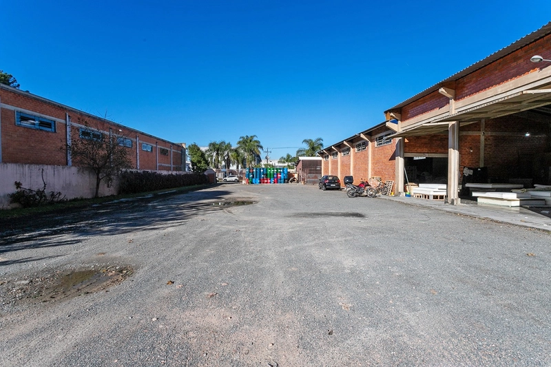 Barracao Industrial a Venda: 10ª foto da galeria de imagens do imóvel