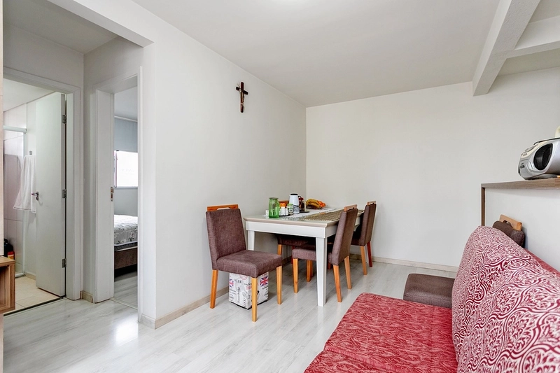 Apartamento com 2 Quartos e Suíte no Residencial Spazio Cosenza | Pinheirinho: 2ª foto da galeria de imagens do imóvel