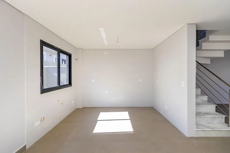 Sobrado com Terraço e 4 qts no Uberaba: 13ª foto da galeria de imagens do imóvel