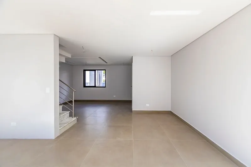 Sobrado com Terraço e 4 qts no Uberaba: 11ª foto da galeria de imagens do imóvel