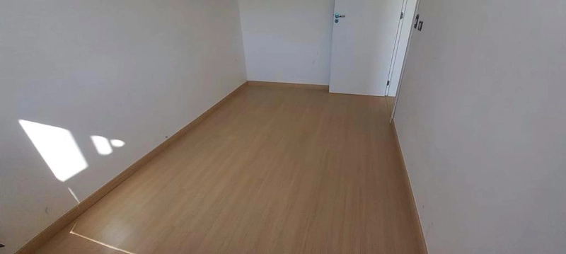 Quadriplex de Condominio em Santa Felicidade: 5ª foto da galeria de imagens do imóvel