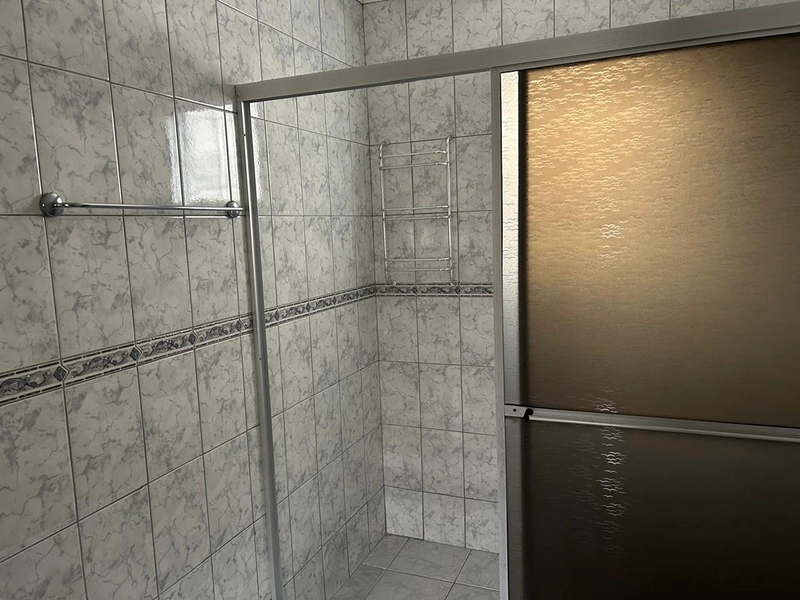 Casa Terrea Com Edicula: 13ª foto da galeria de imagens do imóvel