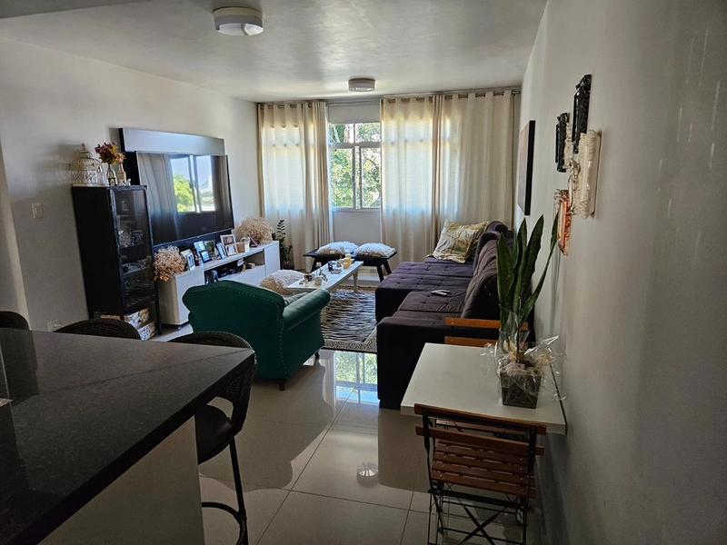 Apartamento a Venda - Parolin: 2ª foto da galeria de imagens do imóvel