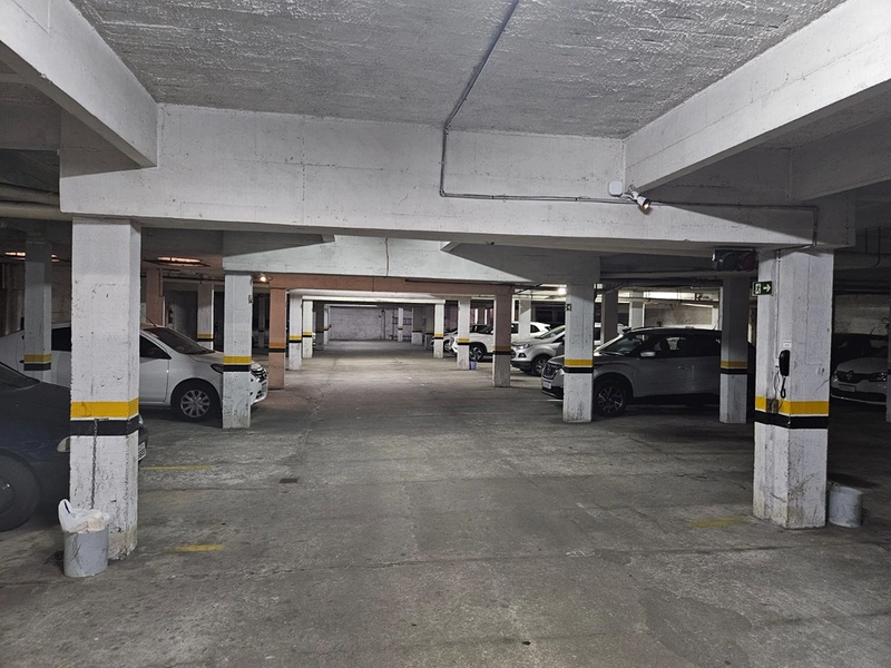 Apartamento a Venda - Parolin: 20ª foto da galeria de imagens do imóvel