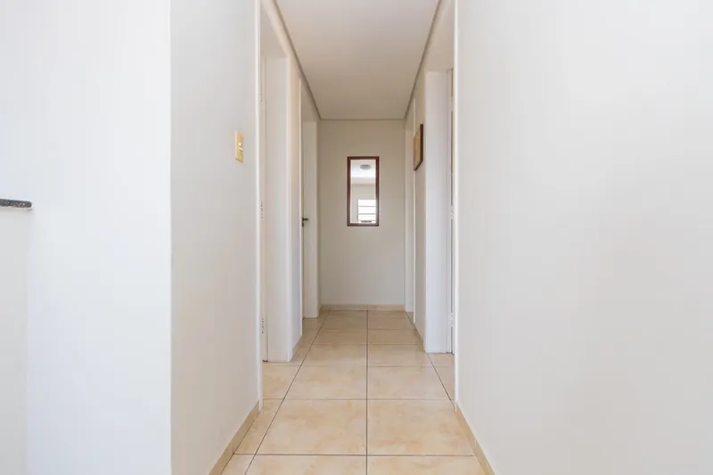 Sobrado Duplex de Condominio no Bairro Cajuru: 36ª foto da galeria de imagens do imóvel