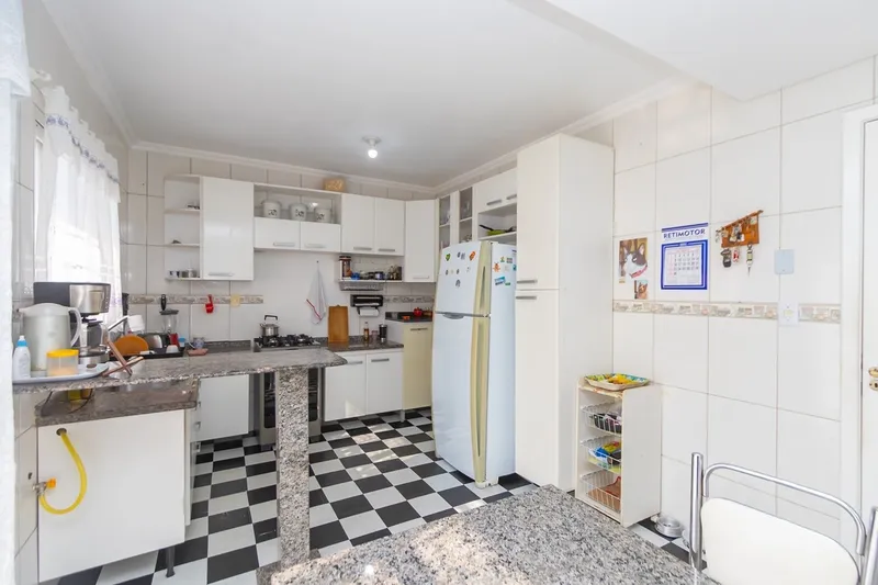 Sobrado Duplex de Condominio no Bairro Cajuru: 9ª foto da galeria de imagens do imóvel