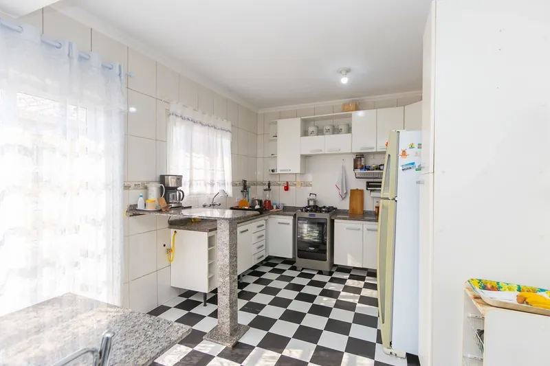 Sobrado Duplex de Condominio no Bairro Cajuru: 7ª foto da galeria de imagens do imóvel