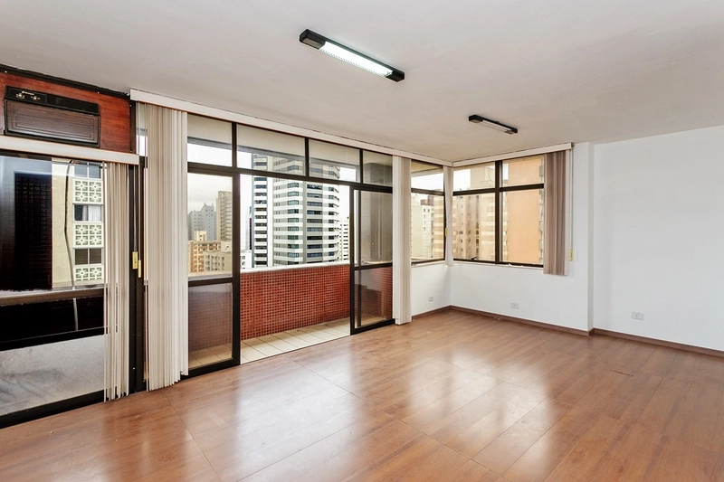 Sala Comercial à Venda no Bigorrilho – Edifício Champagnat Offices: 16ª foto da galeria de imagens do imóvel