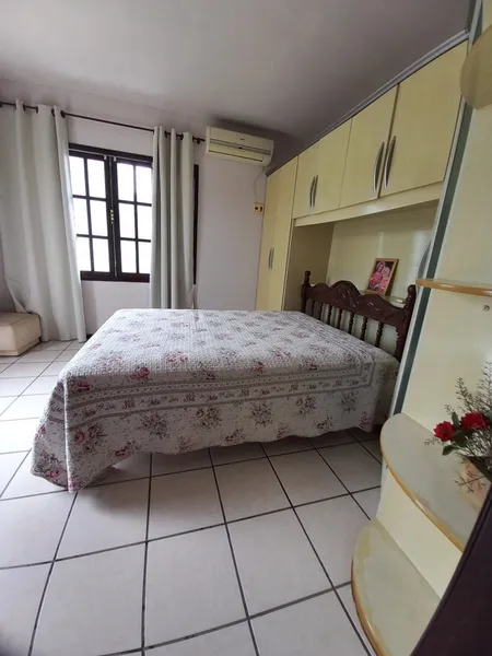 Sobrado Triplex em Sao Francisco do Sul: 17ª foto da galeria de imagens do imóvel