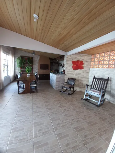 Sobrado Triplex em Sao Francisco do Sul: 11ª foto da galeria de imagens do imóvel
