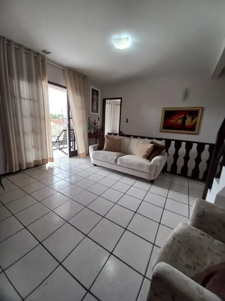 Sobrado Triplex em Sao Francisco do Sul: 5ª foto da galeria de imagens do imóvel