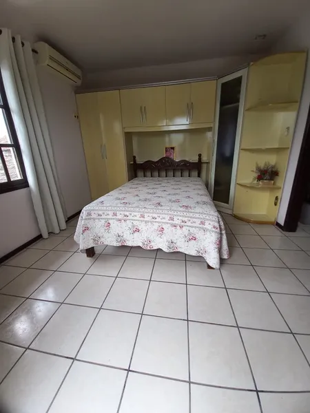 Sobrado Triplex em Sao Francisco do Sul: 18ª foto da galeria de imagens do imóvel
