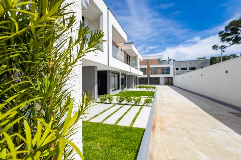 Que tal morar em um Condominio em Santa Felicidade?: 3ª foto da galeria de imagens do imóvel
