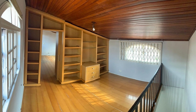 Execelente Casa a Venda - Bacacheri - Conjunto Solar: 11ª foto da galeria de imagens do imóvel