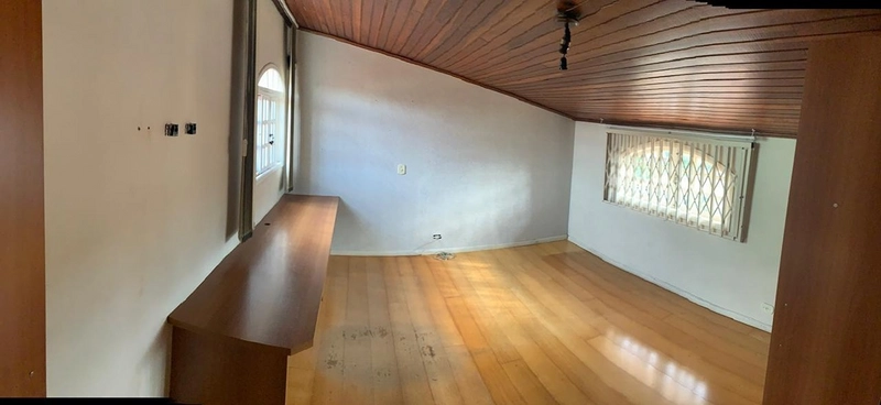 Execelente Casa a Venda - Bacacheri - Conjunto Solar: 12ª foto da galeria de imagens do imóvel