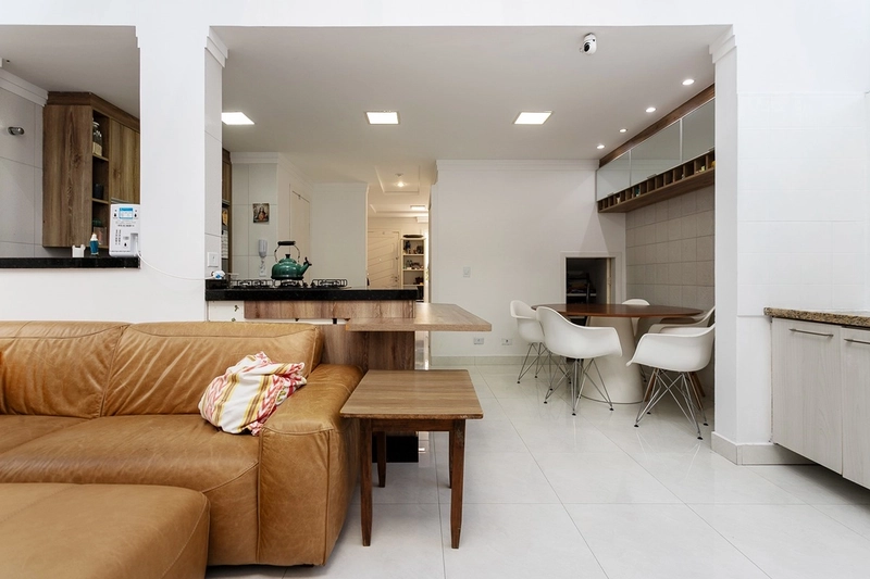 TRIPLEX SEMIMOBILIADO NO AHÚ — 3 QUARTOS, SUÍTE E ÁTICO: 14ª foto da galeria de imagens do imóvel