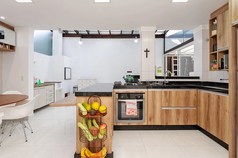 TRIPLEX SEMIMOBILIADO NO AHÚ — 3 QUARTOS, SUÍTE E ÁTICO: 19ª foto da galeria de imagens do imóvel