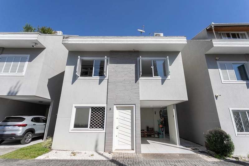 TRIPLEX SEMIMOBILIADO NO AHÚ — 3 QUARTOS, SUÍTE E ÁTICO: 4ª foto da galeria de imagens do imóvel
