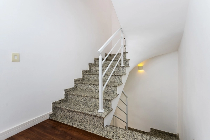TRIPLEX SEMIMOBILIADO NO AHÚ — 3 QUARTOS, SUÍTE E ÁTICO: 50ª foto da galeria de imagens do imóvel