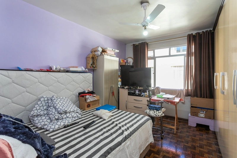 APARTAMENTO 3 QUARTOS SEMI MOBILIADO NO EDIFÍCIO PIRATINI - Ahu: 13ª foto da galeria de imagens do imóvel