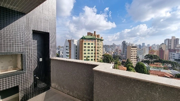 Cobertura Exclusiva no Alto da XV – Sofisticação e Vista Panorâmica: 20ª foto da galeria de imagens do imóvel