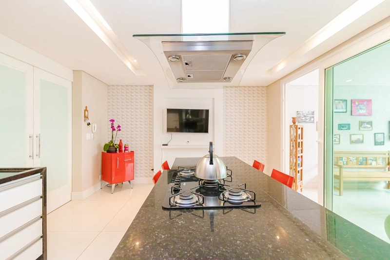 Casa de Alto Padrao no Condominio Barigui Hills - Curitiba: 15ª foto da galeria de imagens do imóvel