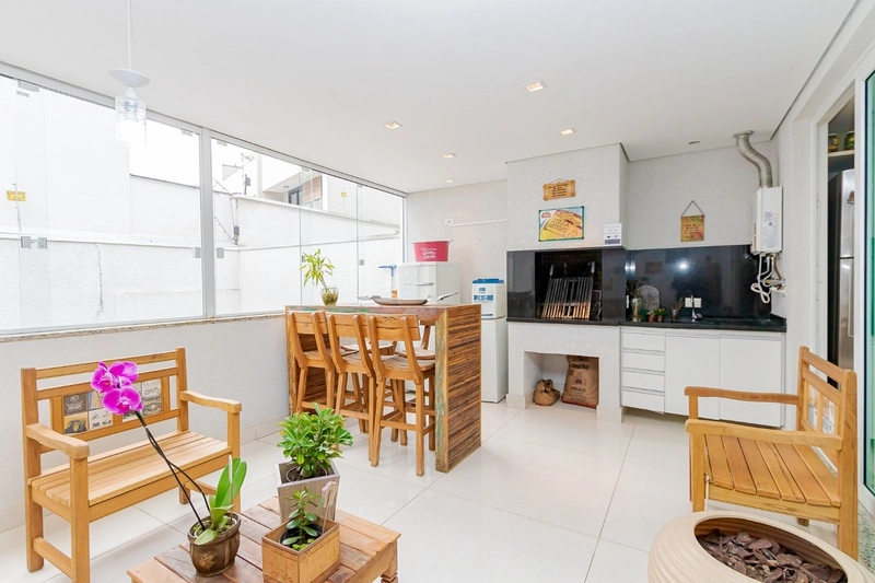 Casa de Alto Padrao no Condominio Barigui Hills - Curitiba: 9ª foto da galeria de imagens do imóvel