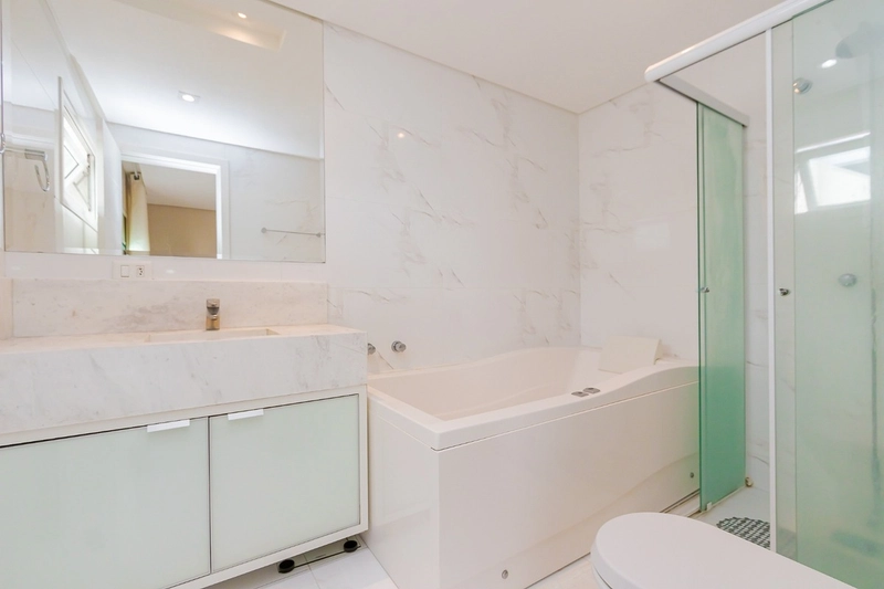 Casa de Alto Padrao no Condominio Barigui Hills - Curitiba: 56ª foto da galeria de imagens do imóvel