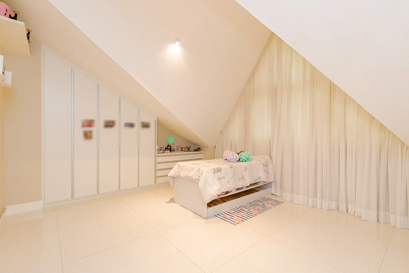 Casa de Alto Padrao no Condominio Barigui Hills - Curitiba: 48ª foto da galeria de imagens do imóvel