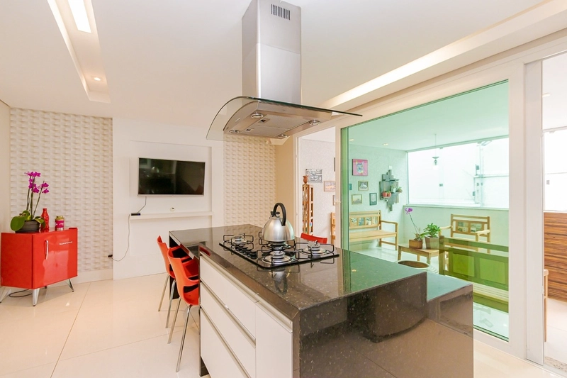 Casa de Alto Padrao no Condominio Barigui Hills - Curitiba: 13ª foto da galeria de imagens do imóvel