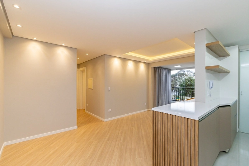 🏡 Apartamento 2 Quartos com Suíte • Semi Mobiliado • Com Vaga – Água Verde, Curitiba: 2ª foto da galeria de imagens do imóvel