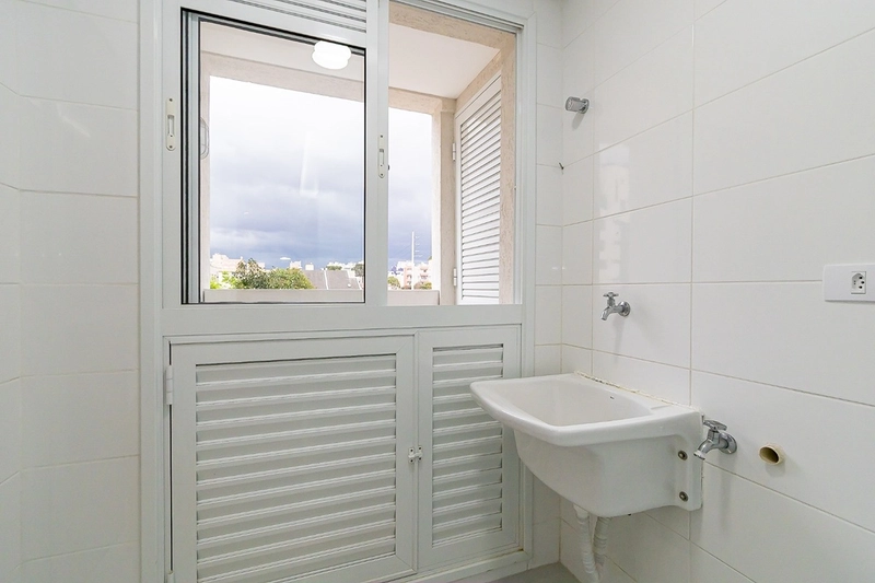 🏡 Apartamento 2 Quartos com Suíte • Semi Mobiliado • Com Vaga – Água Verde, Curitiba: 12ª foto da galeria de imagens do imóvel