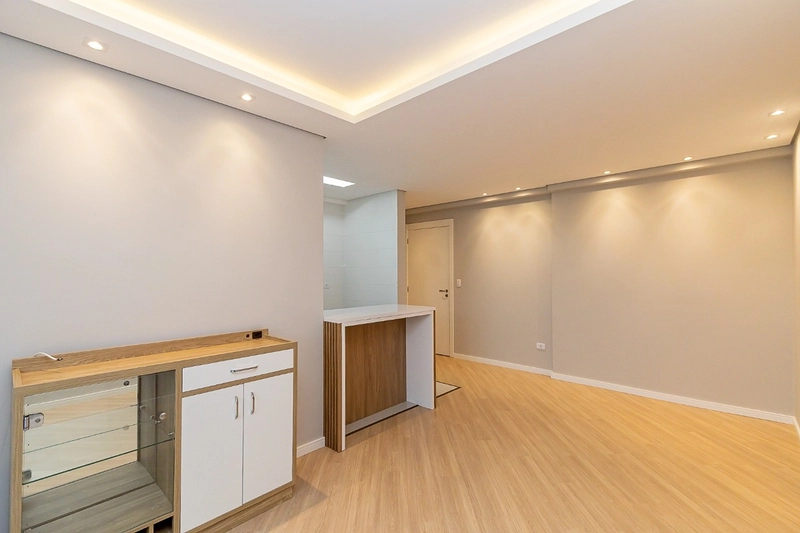 🏡 Apartamento 2 Quartos com Suíte • Semi Mobiliado • Com Vaga – Água Verde, Curitiba: 8ª foto da galeria de imagens do imóvel