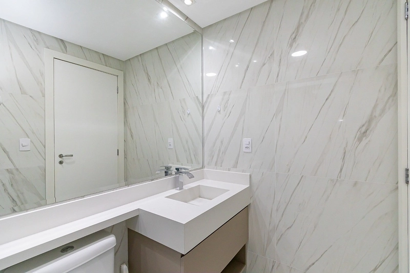 🏡 Apartamento 2 Quartos com Suíte • Semi Mobiliado • Com Vaga – Água Verde, Curitiba: 25ª foto da galeria de imagens do imóvel