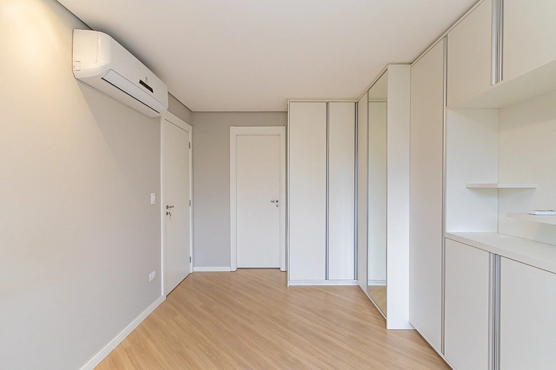 🏡 Apartamento 2 Quartos com Suíte • Semi Mobiliado • Com Vaga – Água Verde, Curitiba: 26ª foto da galeria de imagens do imóvel
