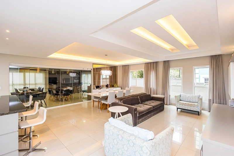 Casa finamente decorada em condomínio exclusivo no Uberaba: 10ª foto da galeria de imagens do imóvel